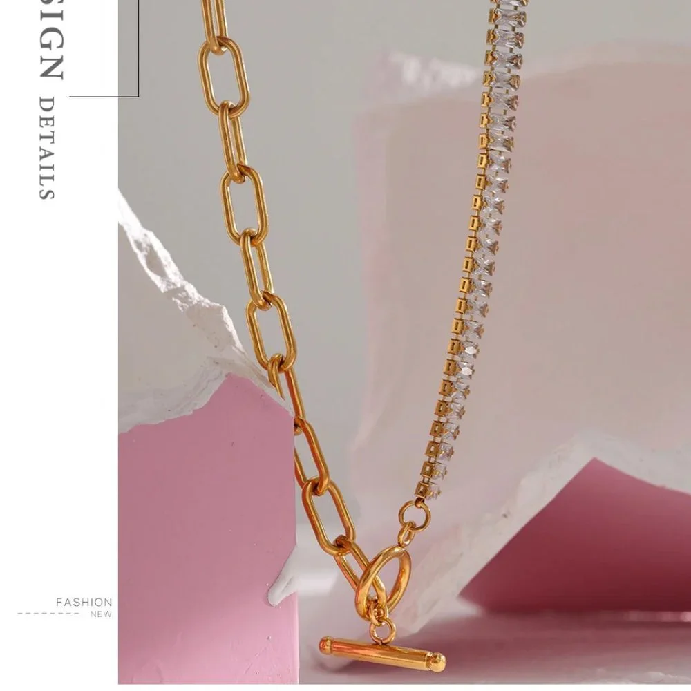 New 18K Gold Plated Baguette Diamond Link Chain Circle Bar Toggle Necklace